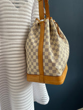 Lade das Bild in den Galerie-Viewer, LOUIS VUITTON NOÉ GRANDE