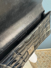 Lade das Bild in den Galerie-Viewer, CHANEL CLUTCH