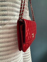 Lade das Bild in den Galerie-Viewer, CHANEL WOC