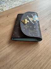 Lade das Bild in den Galerie-Viewer, LOUIS VUITTON ROSALIE VIVIENNE