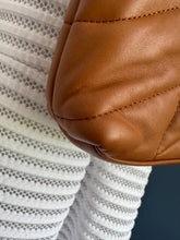 Lade das Bild in den Galerie-Viewer, YSL PUFFER