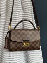 Lade das Bild in den Galerie-Viewer, LOUIS VUITTON CROISSETE