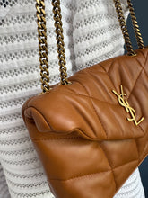 Lade das Bild in den Galerie-Viewer, YSL PUFFER