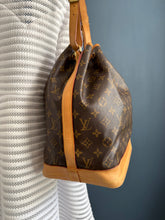 Lade das Bild in den Galerie-Viewer, LOUIS VUITTON NOÉ GRANDE