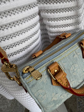 Lade das Bild in den Galerie-Viewer, LOUIS VUITTON NANO SPEEDY DENIM