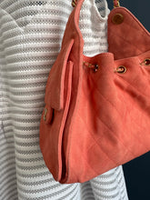 Lade das Bild in den Galerie-Viewer, CHANEL 25 SMALL
