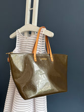 Lade das Bild in den Galerie-Viewer, LOUIS VUITTON BELLEVUE