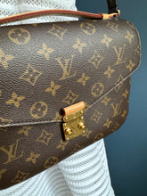 Lade das Bild in den Galerie-Viewer, LOUIS VUITTON MÉTIS