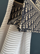 Lade das Bild in den Galerie-Viewer, DIOR TOTE BOOK LARGE