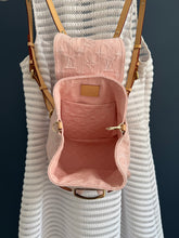 Lade das Bild in den Galerie-Viewer, LOUIS VUITTON VENICE DENIM RUCKSACK