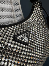Lade das Bild in den Galerie-Viewer, PRADA RE-EDITION CRYSTAL