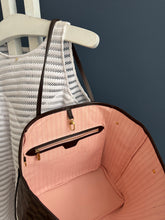 Lade das Bild in den Galerie-Viewer, LOUIS VUITTON NEVERFULL MM