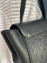 Lade das Bild in den Galerie-Viewer, LOUIS VUITTON TROCADERO