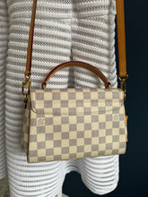 Lade das Bild in den Galerie-Viewer, LOUIS VUITTON CROISETTE