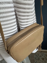 Lade das Bild in den Galerie-Viewer, YSL CAMERA BAG