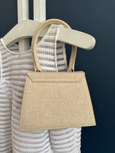Lade das Bild in den Galerie-Viewer, JACQUEMUS LE-CHIQUITO