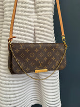 Lade das Bild in den Galerie-Viewer, LOUIS VUITTON FAVORITE