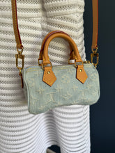 Lade das Bild in den Galerie-Viewer, LOUIS VUITTON NANO SPEEDY DENIM