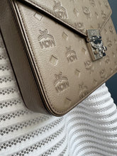 Lade das Bild in den Galerie-Viewer, MCM BAG