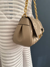 Lade das Bild in den Galerie-Viewer, LOUIS VUITTON FAVORITE