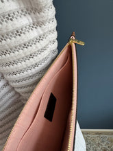 Lade das Bild in den Galerie-Viewer, LOUIS VUITTON CLUTCH