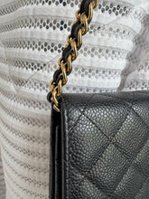 Lade das Bild in den Galerie-Viewer, CHANEL WOC