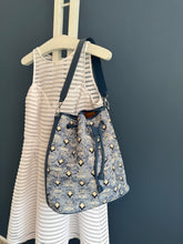 Lade das Bild in den Galerie-Viewer, MCM DESSAU BEUTEL LARGE