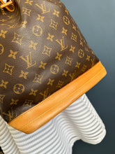 Lade das Bild in den Galerie-Viewer, LOUIS VUITTON NOÉ GRANDE