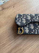 Lade das Bild in den Galerie-Viewer, DIOR SADDLE BLOOM KARTENETUI