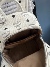 Lade das Bild in den Galerie-Viewer, MCM RUCKSACK MEDIUM