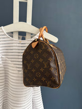 Lade das Bild in den Galerie-Viewer, LOUIS VUITTON SPEEDY 30