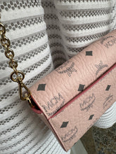 Lade das Bild in den Galerie-Viewer, MCM PATRICIA BAG