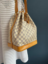 Lade das Bild in den Galerie-Viewer, LOUIS VUITTON NOÉ GRANDE