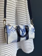 Lade das Bild in den Galerie-Viewer, LOUIS VUITTON KEEPALL XS WATERCOLER