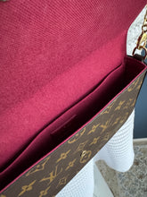 Lade das Bild in den Galerie-Viewer, LOUIS VUITTON FÉLICIE