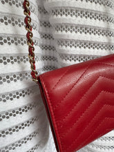 Lade das Bild in den Galerie-Viewer, CHANEL MINI BAG