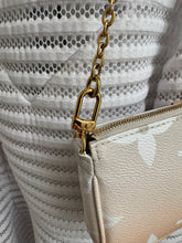 Lade das Bild in den Galerie-Viewer, LOUIS VUITTON MINI POCHETTE