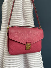 Lade das Bild in den Galerie-Viewer, LOUIS VUITTON MÉTIS EMPREINTE