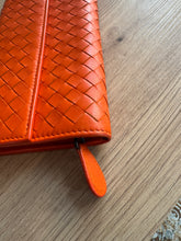 Lade das Bild in den Galerie-Viewer, BOTTEGA VENETA GELDBÖRSE