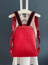 Lade das Bild in den Galerie-Viewer, MCM STARK LARGE RUCKSACK