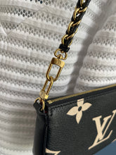 Lade das Bild in den Galerie-Viewer, LOUIS VUITTON MINI POCHETTE BICOLOR