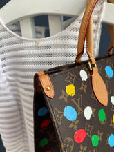 Lade das Bild in den Galerie-Viewer, LOUIS VUITTON ONTHEGO MM YAYOI KUSAMA DOTS