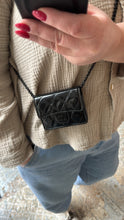 Lade das Bild in den Galerie-Viewer, CHANEL MINI WOC
