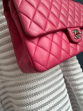 Lade das Bild in den Galerie-Viewer, CHANEL DOUBLE FLAP MEDIUM