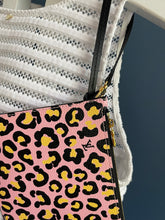 Lade das Bild in den Galerie-Viewer, LOUIS VUITTON NEVERFULL GIANT WILD AT HEART