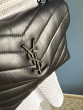 Lade das Bild in den Galerie-Viewer, YSL LOULOU