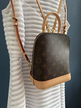 Lade das Bild in den Galerie-Viewer, LOUIS VUITTON ALMA RUCKSACK