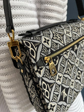 Lade das Bild in den Galerie-Viewer, LOUIS VUITTON MÉTIS 1854