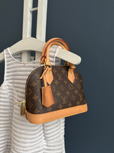Lade das Bild in den Galerie-Viewer, LOUIS VUITTON ALMA BB