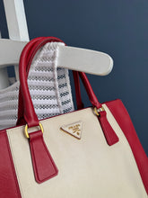 Lade das Bild in den Galerie-Viewer, PRADA GALLERIA BICOLOR